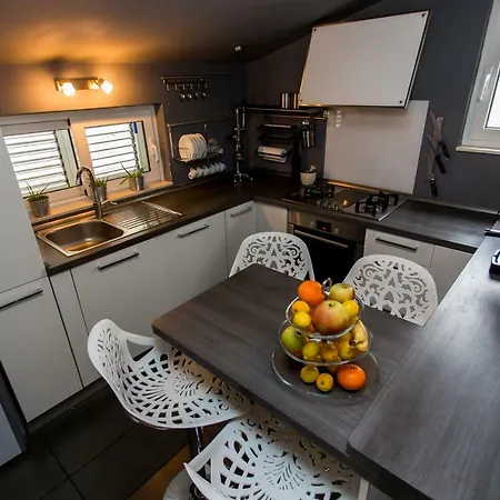 Апартаменти Take A Break Спліт